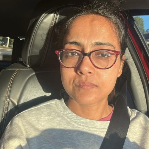 Blue Green Invest Finance Logo